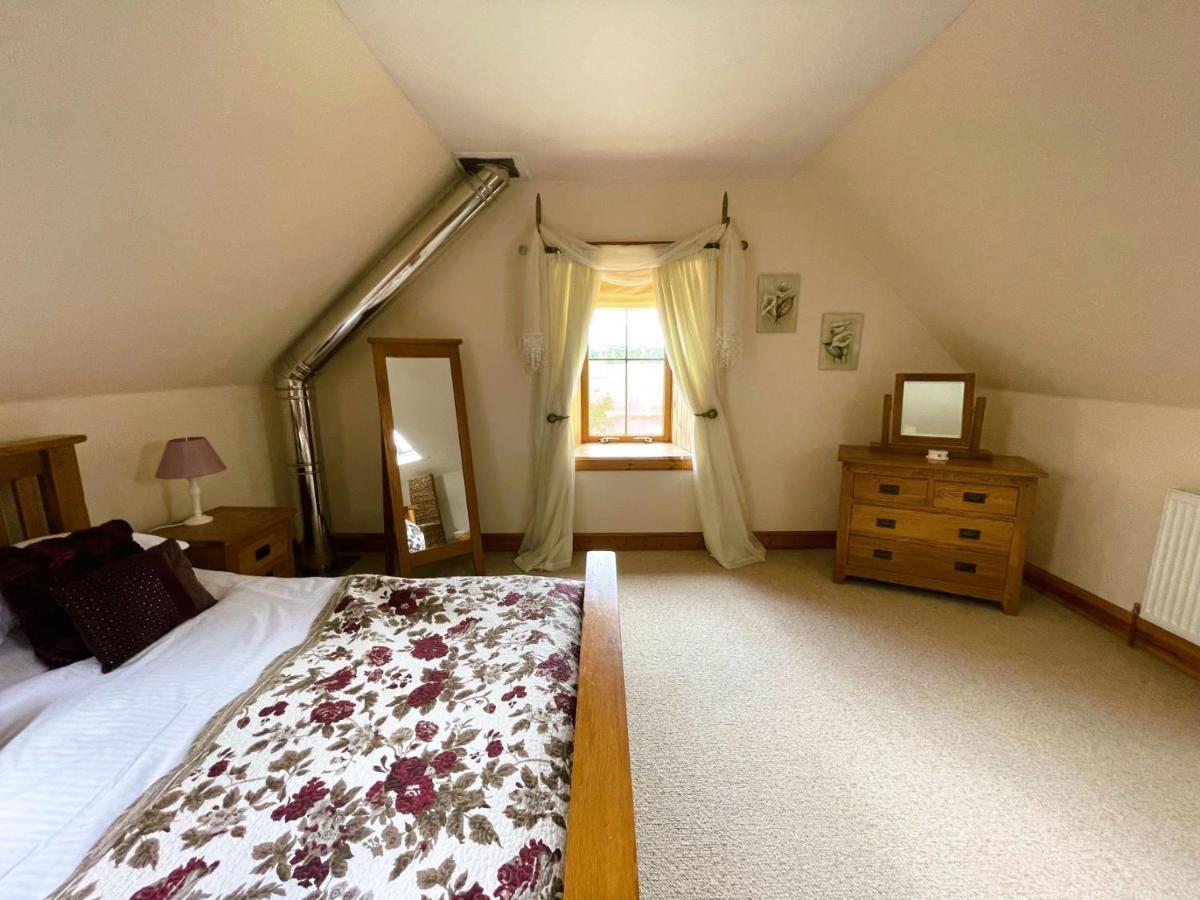 Deveron Valley Cottages Marnoch Экстерьер фото