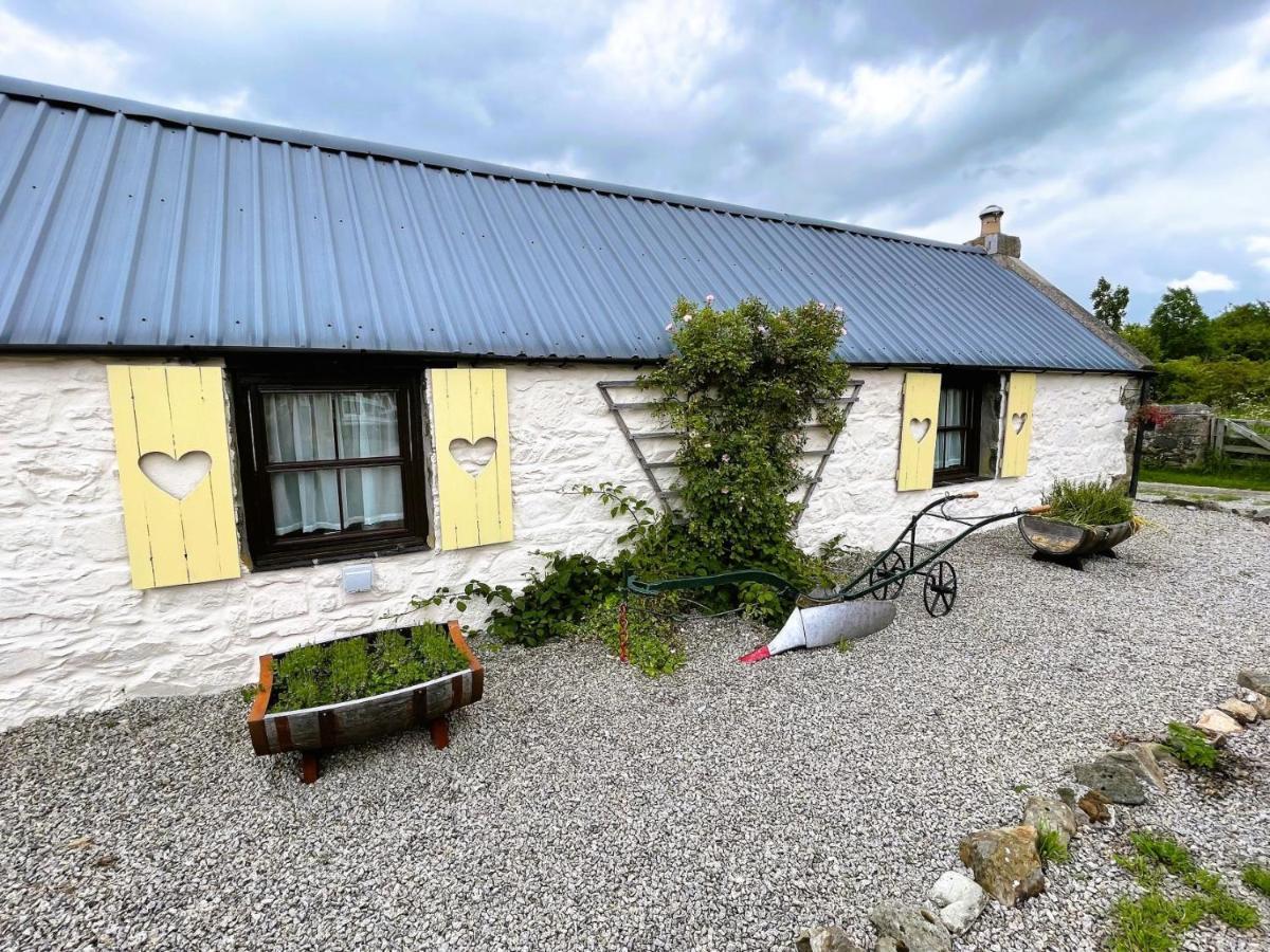 Deveron Valley Cottages Marnoch Экстерьер фото