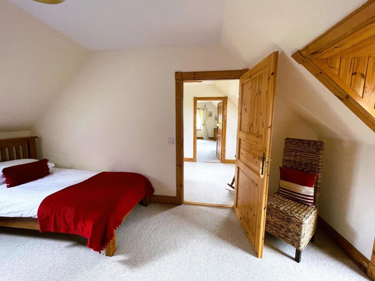 Deveron Valley Cottages Marnoch Экстерьер фото