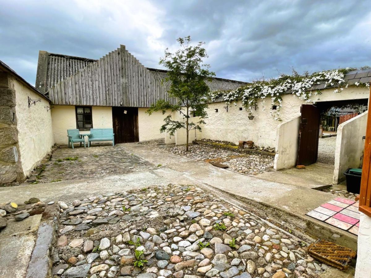 Deveron Valley Cottages Marnoch Экстерьер фото